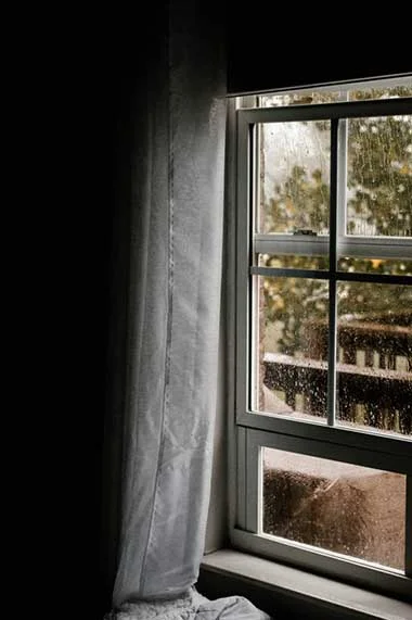 Fixed wireless internet stays connected through most rains and storms