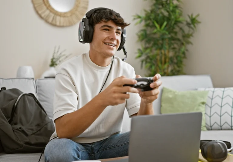 Is Fixed Wireless Good for Gaming & 4K Streaming?